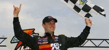 Travis Kvapil photo
