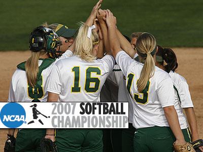oregon_softball_photo