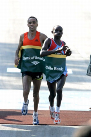chicago marathon finish