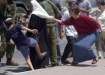 Israelis openly attack Palestinians