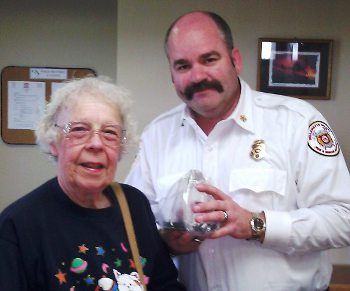 Barbara Hosier donating pet oxygen masks