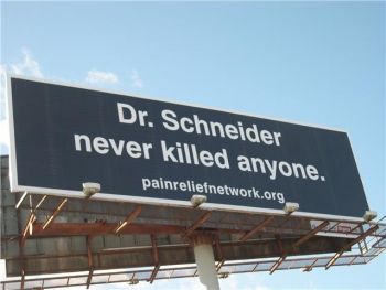 pro-Schneider billboard