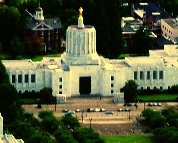 Aerial photo of Oregon State Capitol by Tim King