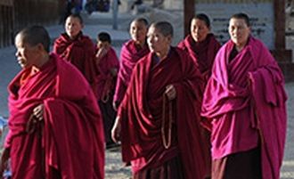 Tibetan Buddhist nuns