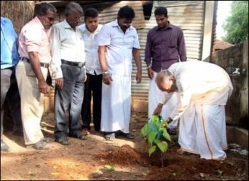 Planting trees on Heroes Day - Mahveera