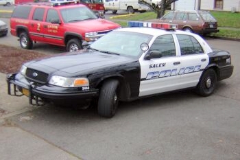 salem police car